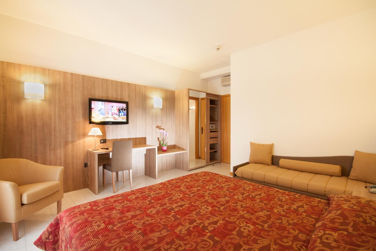 Albergo Vittoria Salsomaggiore Terme Εξωτερικό φωτογραφία