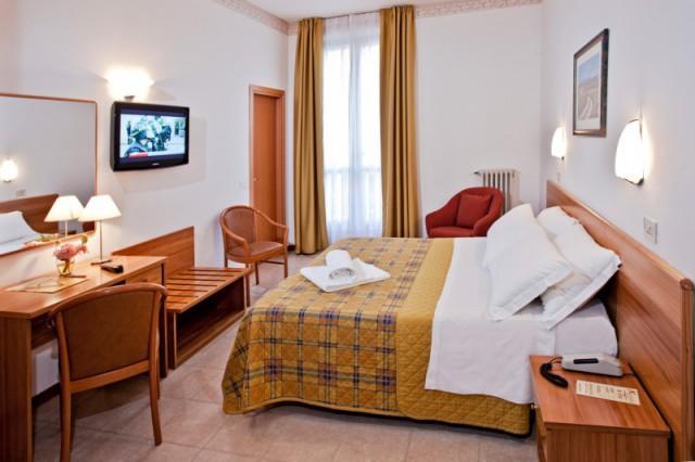 Albergo Vittoria Salsomaggiore Terme Εξωτερικό φωτογραφία